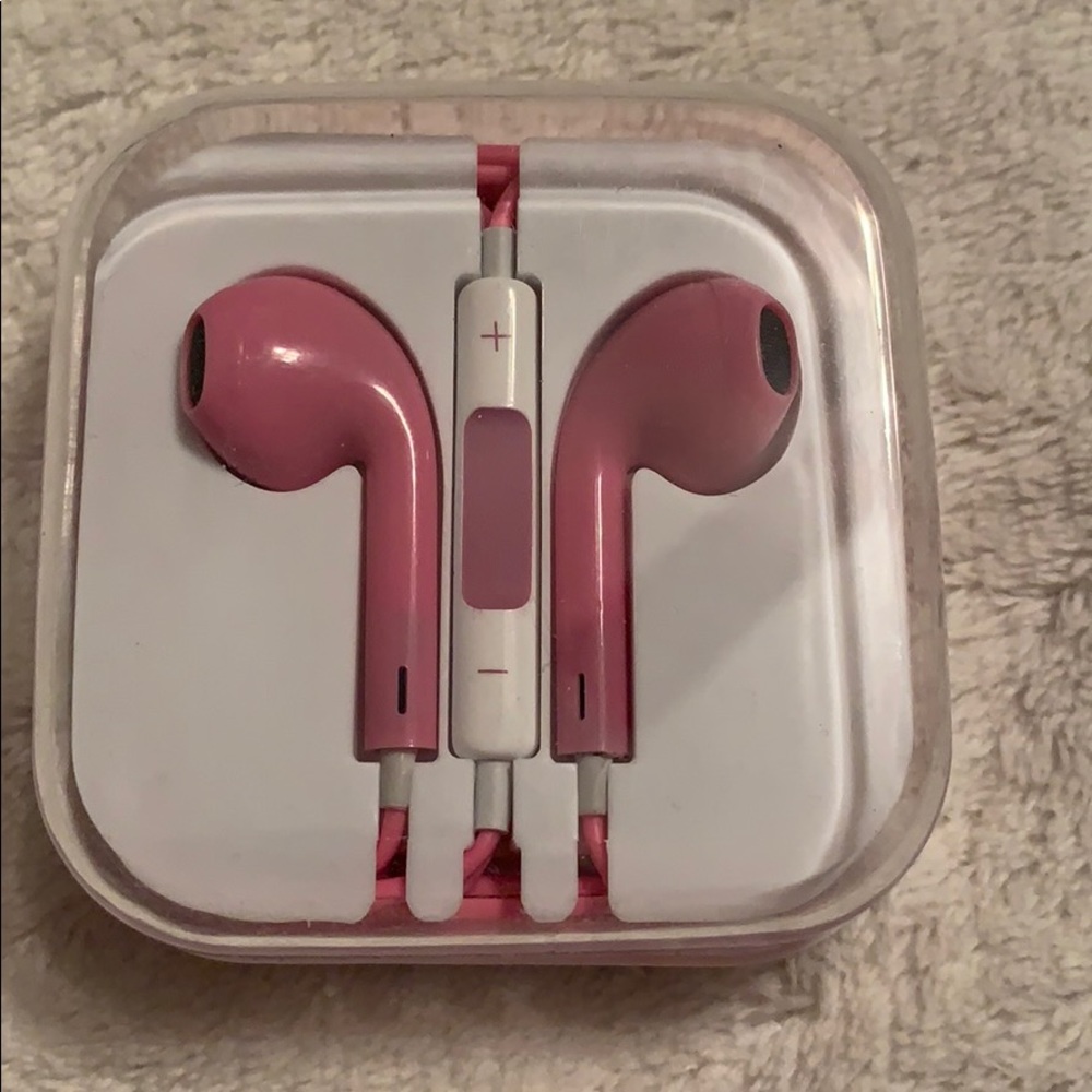 Ear buds